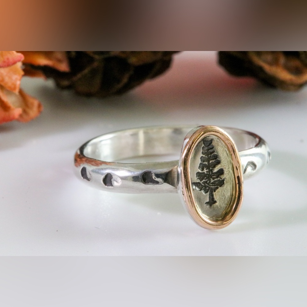 Sterling Silver Tree Ring with 14K Gold Accent – Size 6.25